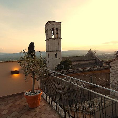 Scappo In Umbria, La Casa Di Eude Lejlighed Assisi Eksteriør billede