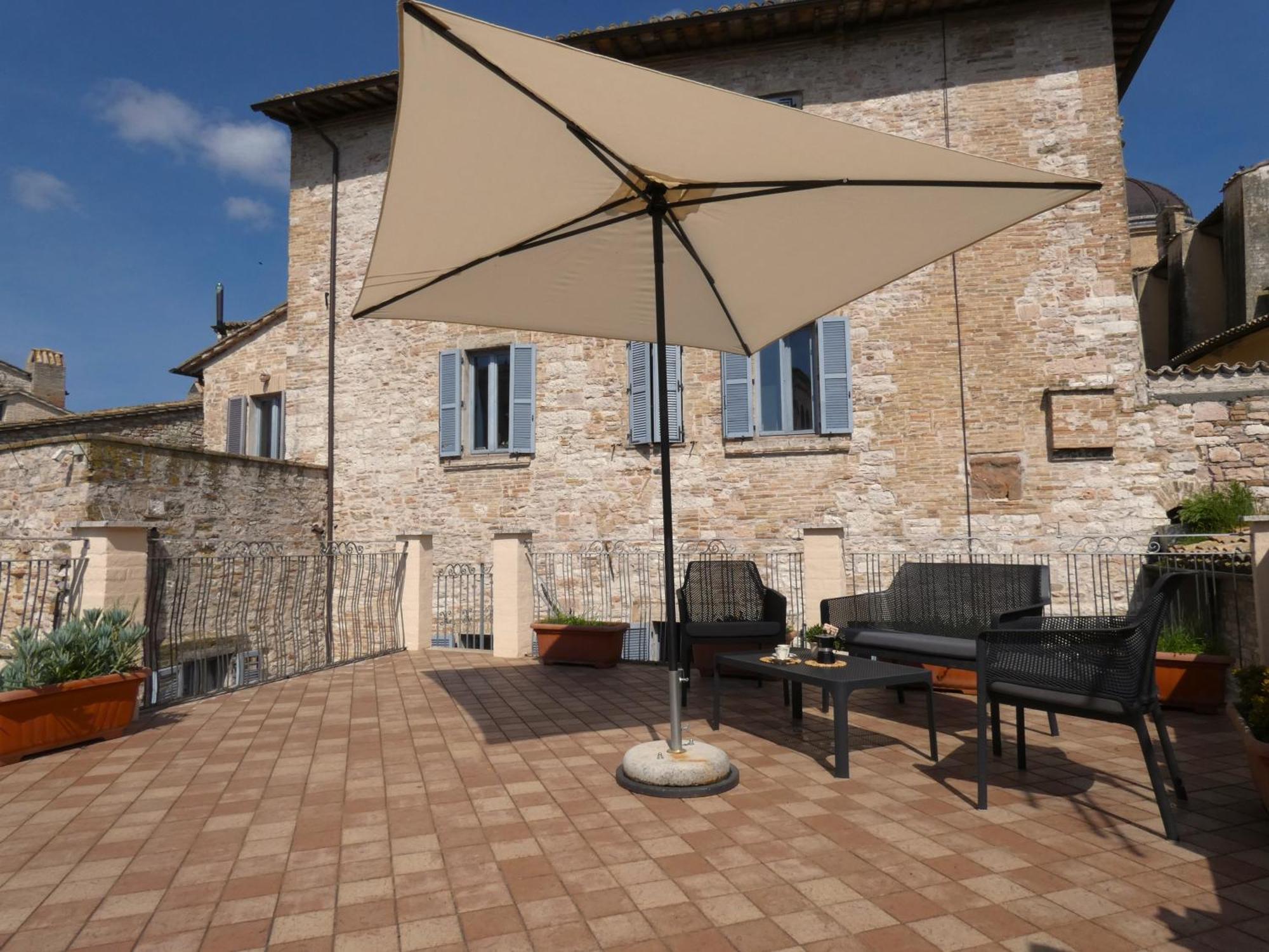 Scappo In Umbria, La Casa Di Eude Lejlighed Assisi Eksteriør billede