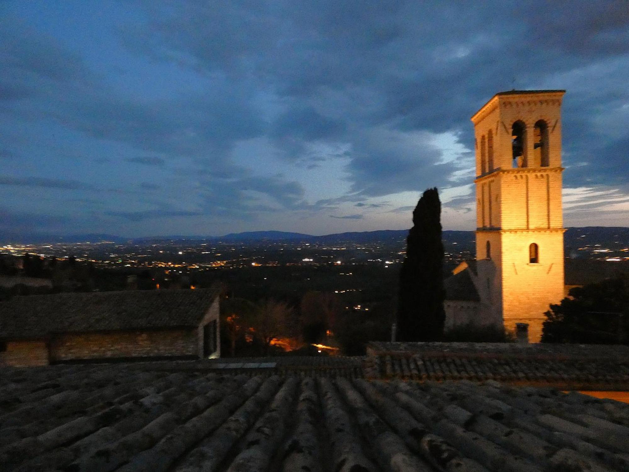 Scappo In Umbria, La Casa Di Eude Lejlighed Assisi Eksteriør billede